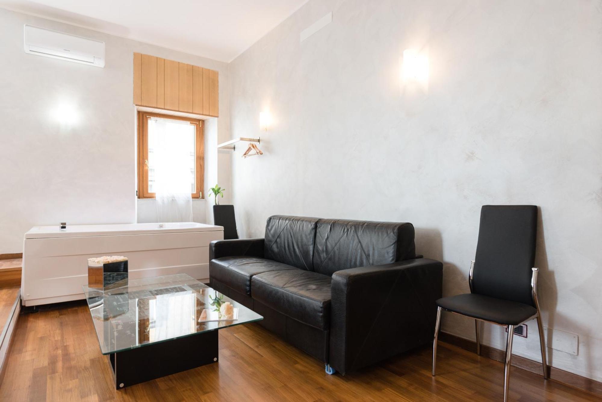 Prince'S Suite - Budget Rooms & Apt Piazza Del Popolo Рим Экстерьер фото