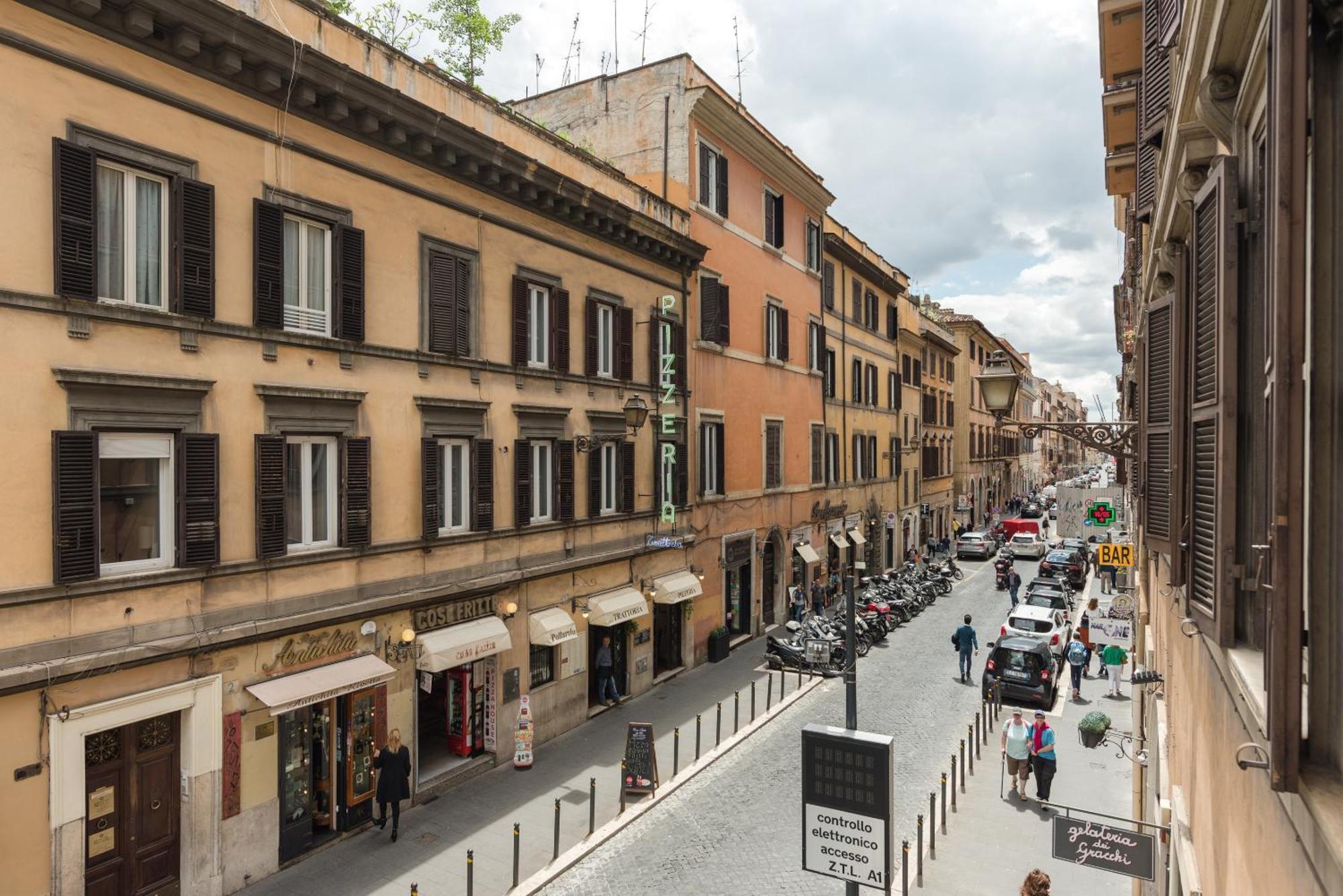 Prince'S Suite - Budget Rooms & Apt Piazza Del Popolo Рим Экстерьер фото