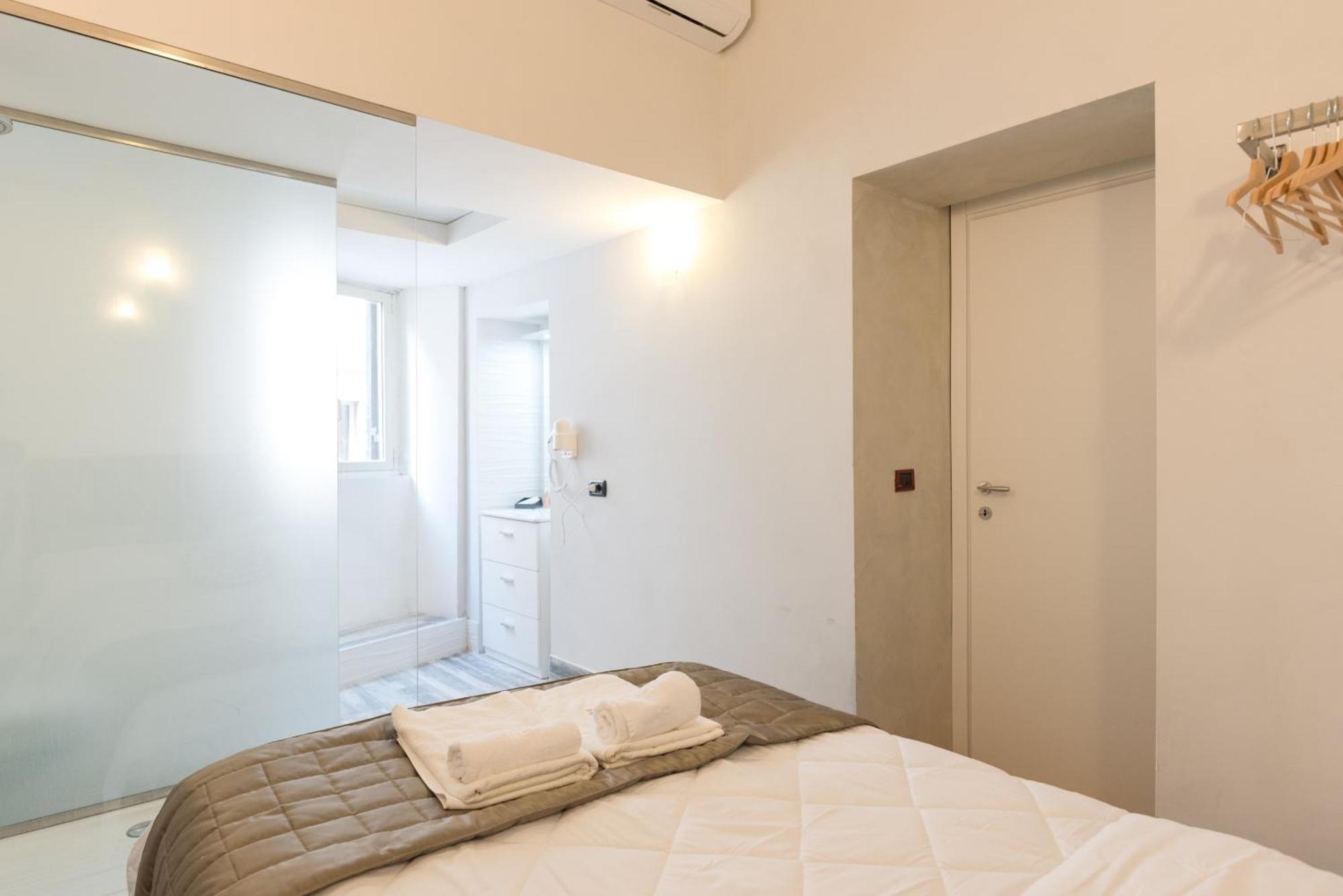 Prince'S Suite - Budget Rooms & Apt Piazza Del Popolo Рим Экстерьер фото
